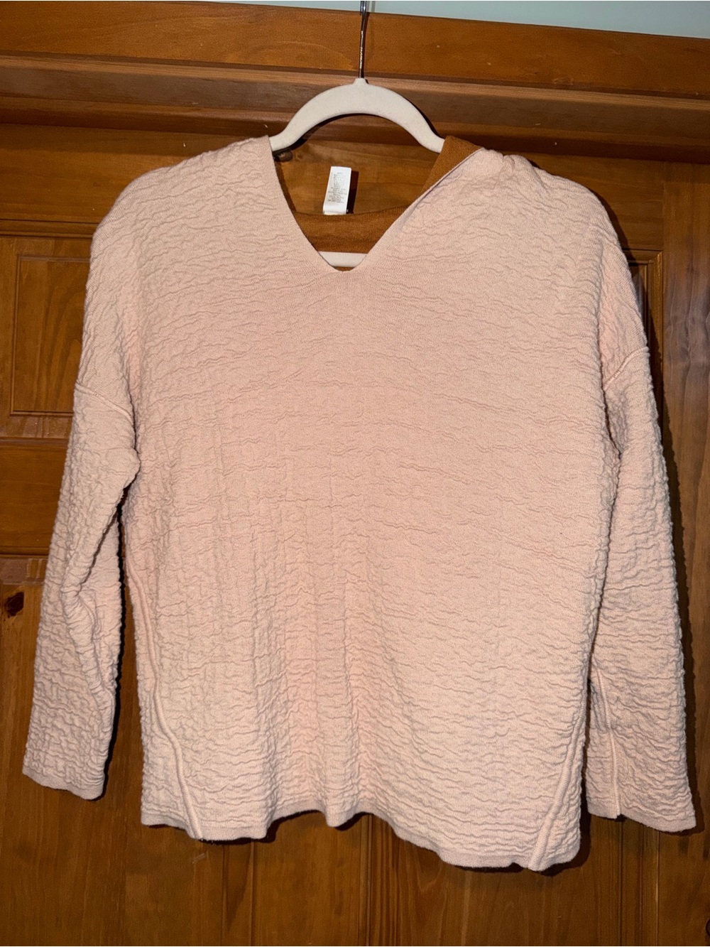 J. Jill Textured V-Neck Pullover Hoodie in Light Blush